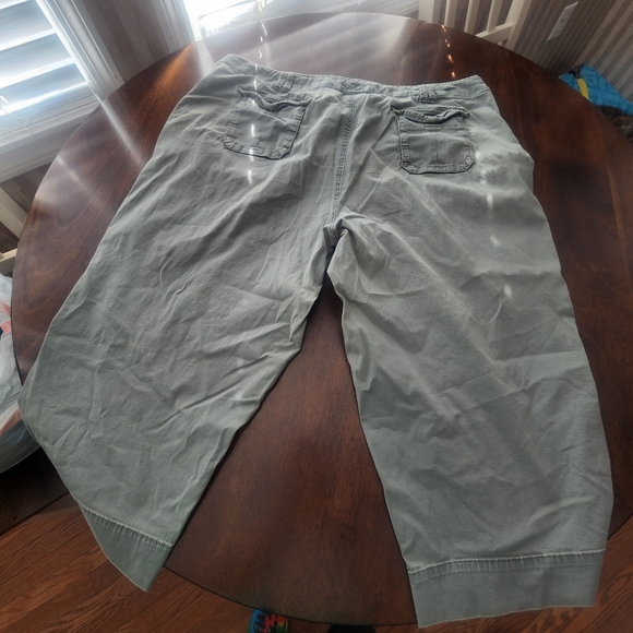 Lee plus capris 24 medium - Picture 7 of 9